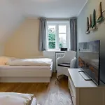 Wyker Holiday home *